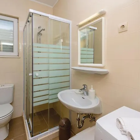 Ferienhaus Holiday Bosanka With Outdoor Swimming Pool 287